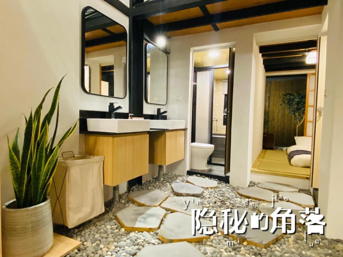 捉鳳凰 台南百年老宅包棟導覽民宿系列catchphoenix Centennial Guesthouse Экстерьер фото